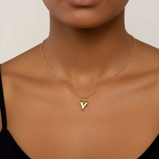 Beaded chain necklace with heart pendant - Gbaje Jewelry