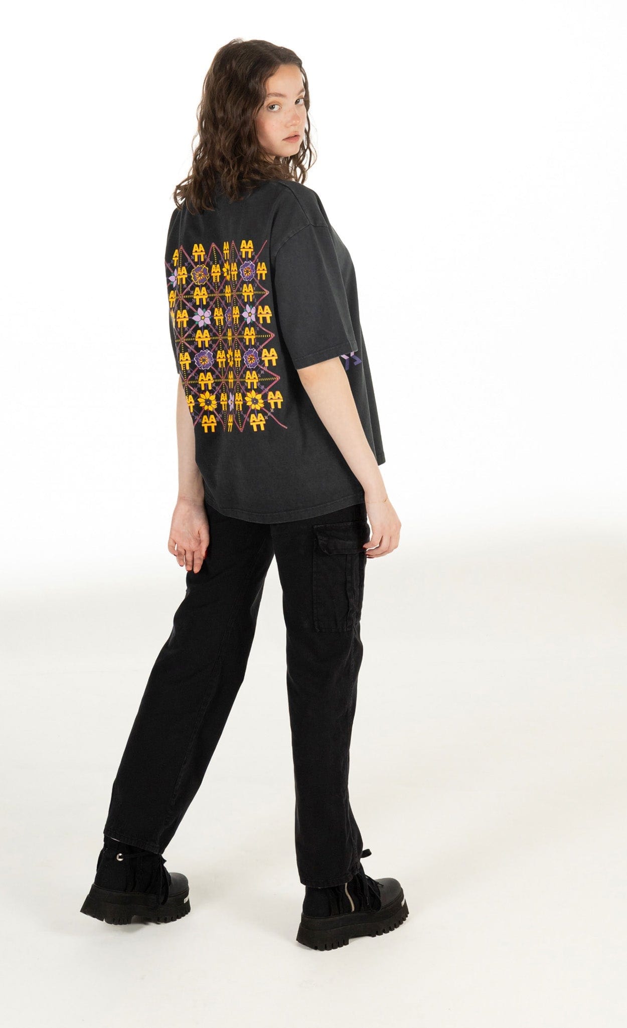 Pattern Tee Stone - Gbaje Jewelry