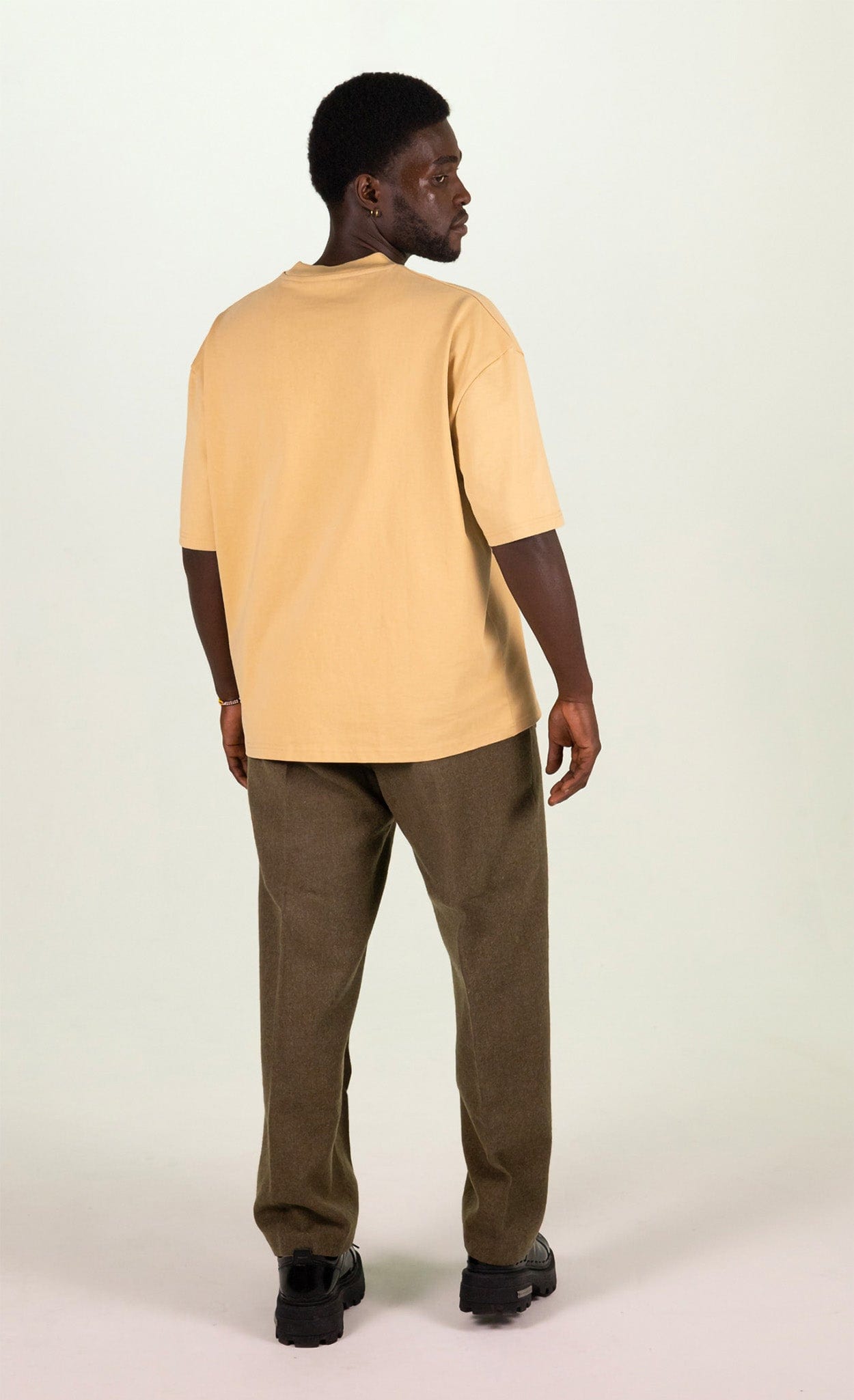 Logo Tee Desert Beige - Gbaje Jewelry