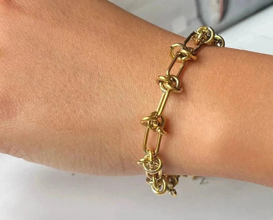 Knotted Bracelet | 18k Gold Plated - Gbaje Jewelry