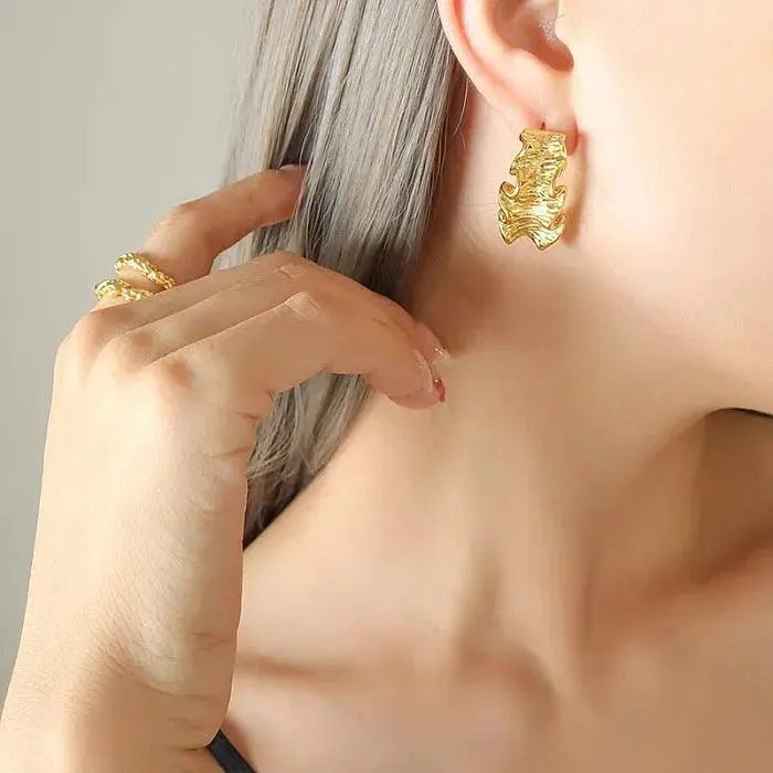 Wavy Earrings | 18k Stainless Steel Gold Plated - Gbaje Jewelry